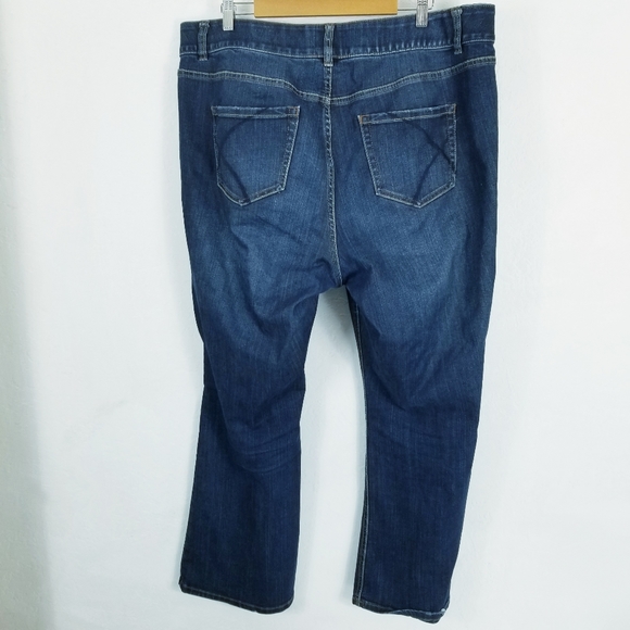 SOLD 💯 - Picture 7 of 11